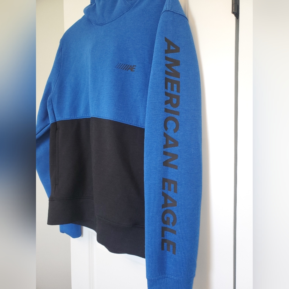 American Eagle hoodie